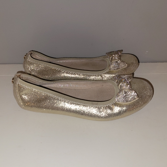 Stuart Weitzman champagne gold flats - Picture 2 of 6